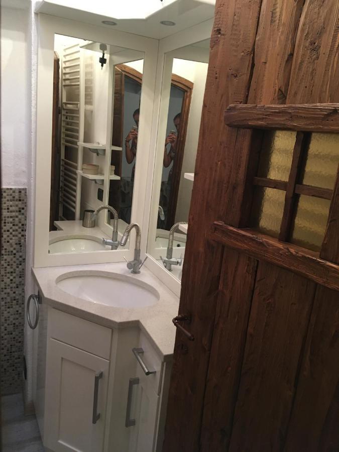 Appartamento In Casa D'Epoca 奥斯塔 外观 照片